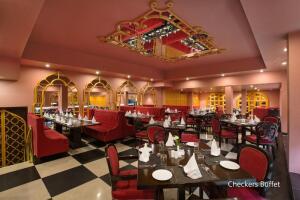 Agra_Clarks_Shiraz_hotel_restaurant