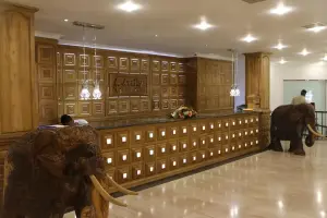 Araliya New Green Hills, reception