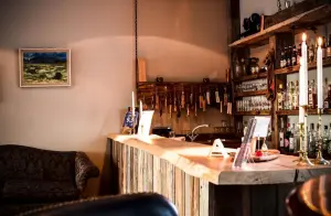 Borealis_Hotel__reception