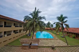 club_koggala_pool_view