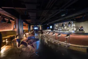 COCKTAIL_BAR