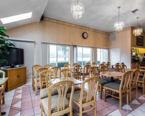 comfort-inn-sequoia19