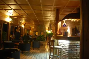 Cormoran Lodge, Bar Ristorante