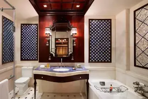 Delhi_le_Meridien_hotel_1