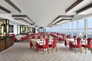 Delhi_le_Meridien_hotel_3