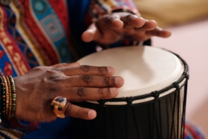 Djembe_drumming_png