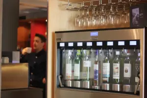 Enoteca_Hotel_Champlain