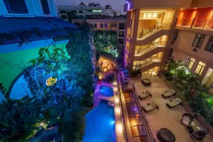 Grand_Hotel_Guayaquil_pool_view