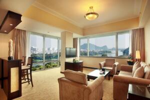 Guilin_Lijiang_Waterfall_Hotel_4