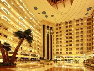 Guilin_Lijiang_Waterfall_Hotel_7