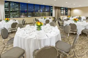 holiday-inn-vancouver21