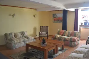 Hotel_Saltos_hall