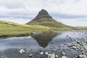Kirkjufell-Mountain