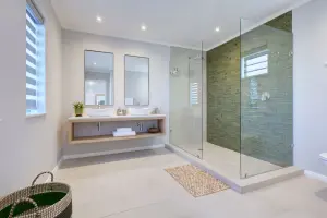 Knysna Hollow, Garden Suite Bathroom