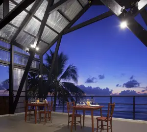 Malibu_Resort_koh_samui_dinner