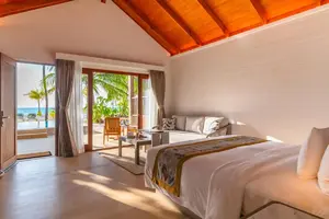 Meeru_Maldives_Resort_Island_2