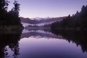 new-zealand-lake-matheson-small
