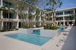 Niranapa_Boutique_Resort_pool