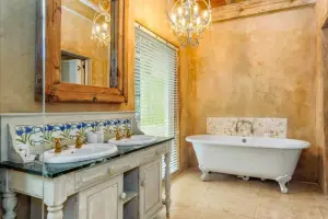 Petite Provence Bathroom