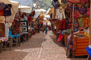 Mercato di Pisaq