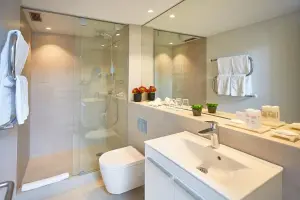 Radisson Blu Hotel Saga, bagno