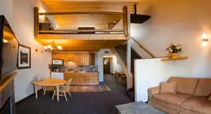 rundlestone-lodge08