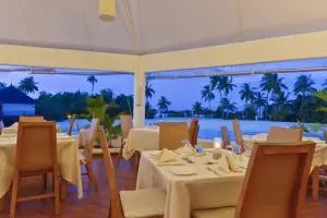 Safari Island Resort, ristorante