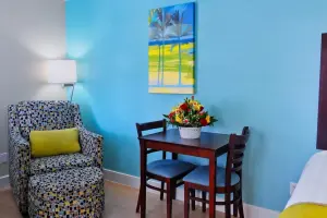 silver-palms-inn14