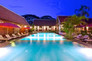 Sukhothai_Legendha_pool