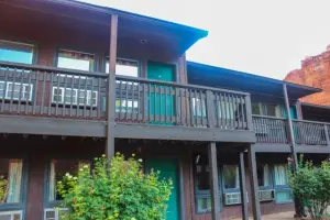 Esterno Lodge