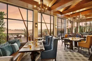 The_ritz_carlton_ras_al_khaimah_restaurant