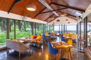 udaipur_hotel_aranya_vilas_3