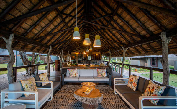 Arathursa-Safari-Lodge-Guest-Areas-4