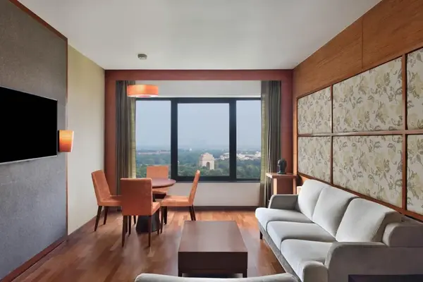 Delhi_le_Meridien_hotel_4