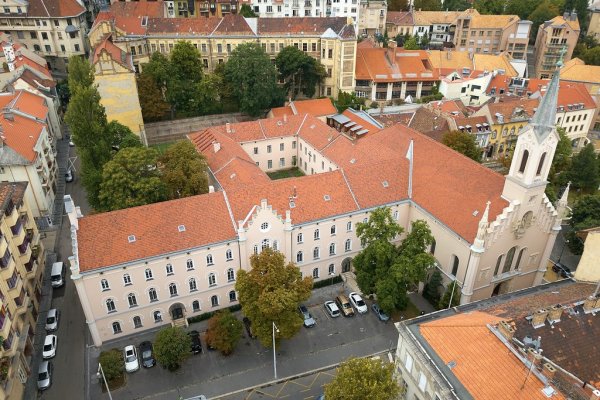 monastery-boutique-hotel00
