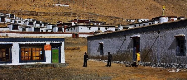rongbuk-hotel-16-93082_Media