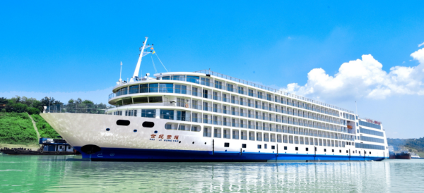 Yangtze_century_glory_Cina_