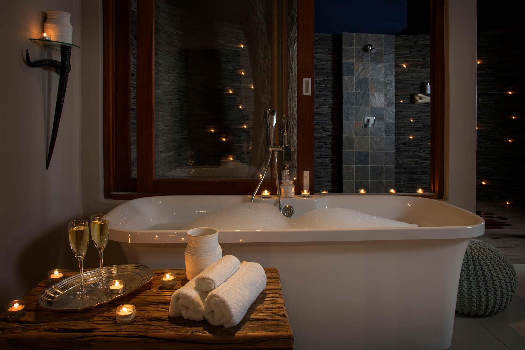 Arathusa-Safari-Lodge-Water-Facing-Bathroom-1