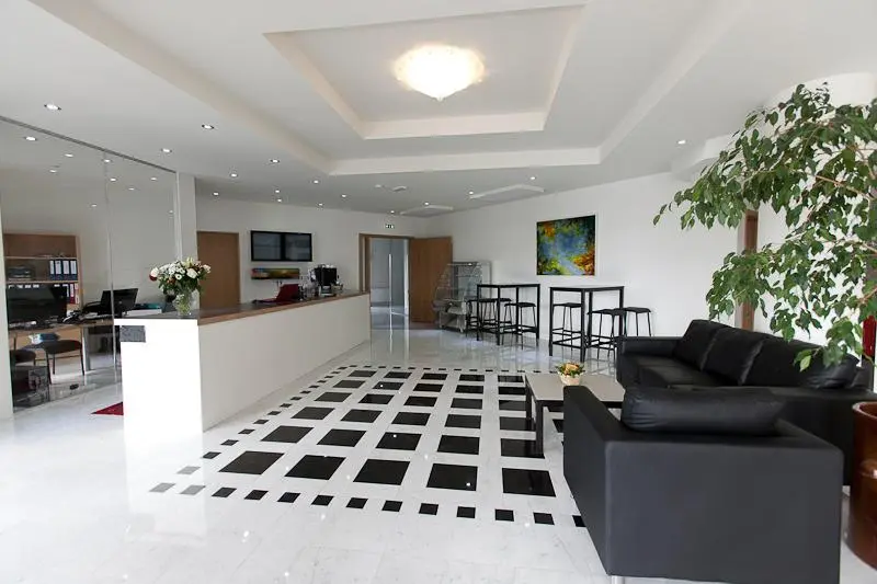Aurora_Star_-_reception