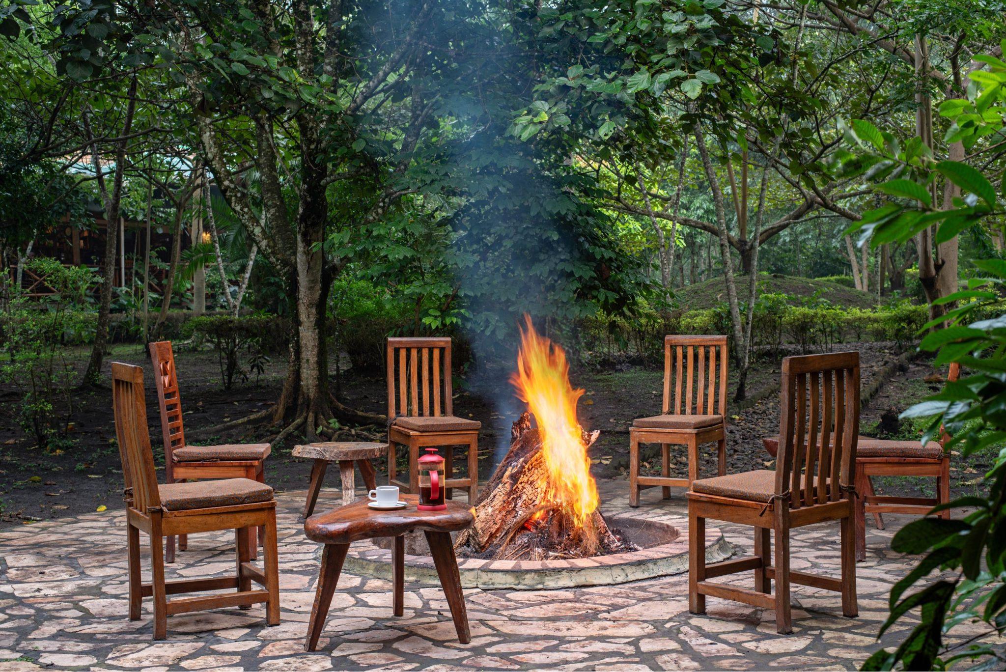 bugoma-jungle-lodge-ujl-fire-place-4477-scaled-2048x1368