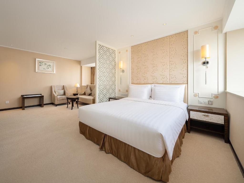 cina_chengdu_dorsett_hotel_room_2