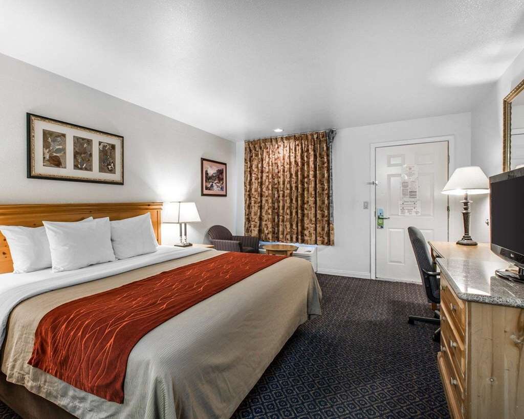 comfort-inn-sequoia13