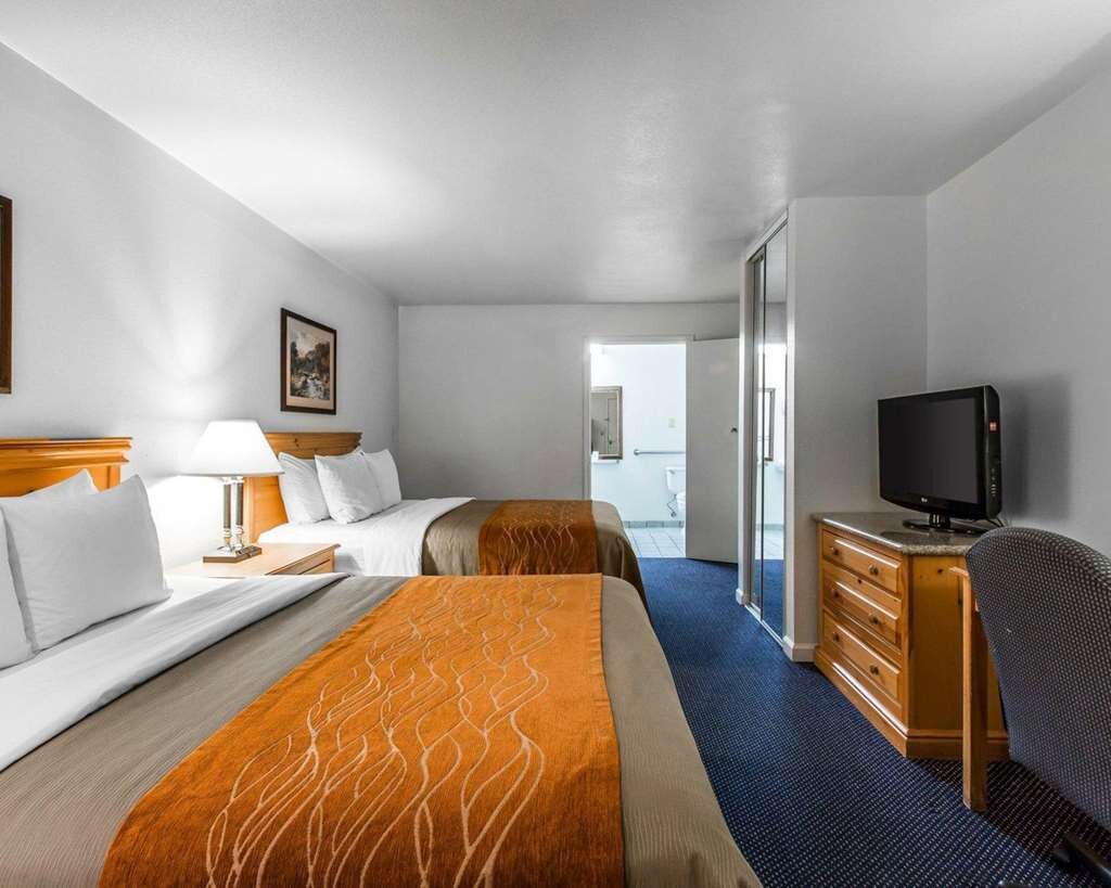 comfort-inn-sequoia15