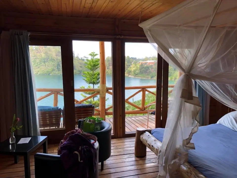Cormoran Lodge, Camera