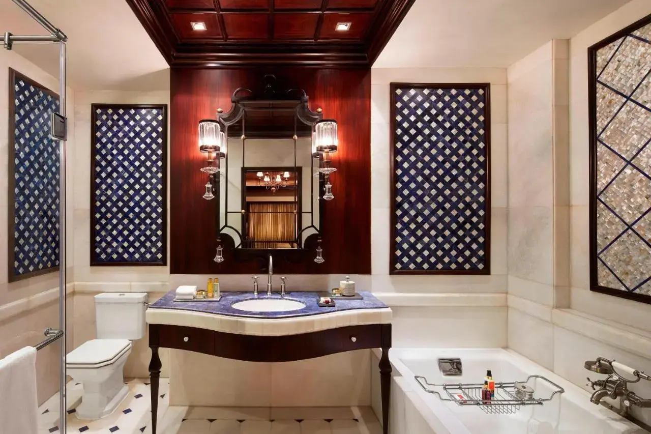 Delhi_le_Meridien_hotel_1