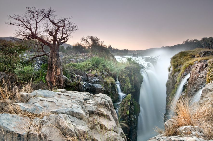 Epupa_Falls