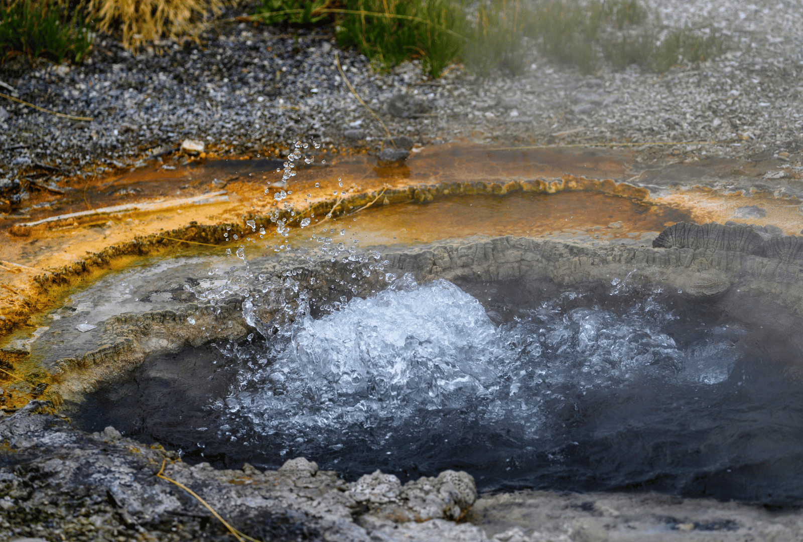 Geysers_del_Sol_de_Manana