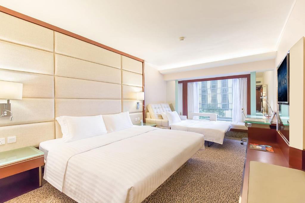 Hong_kong_hotel_Regal_Kowloon_room