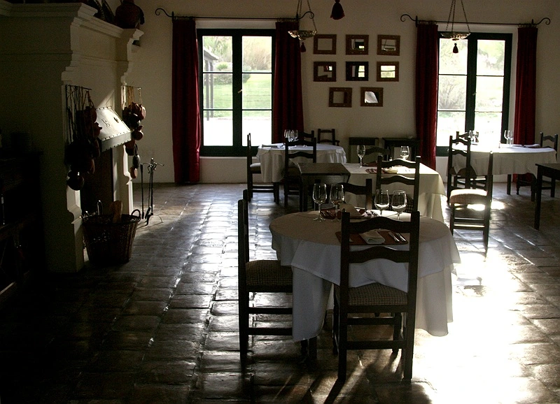 Hotel El Manantial del Silencio, Ristorante