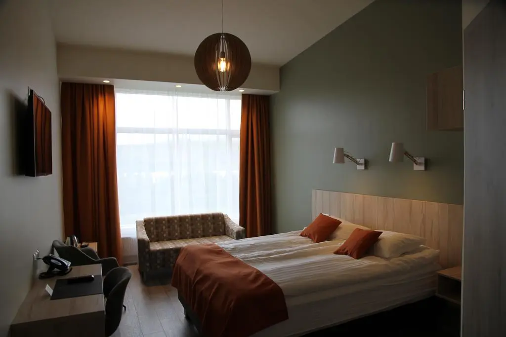 Hotel Hallormsstadur, camera matrimoniale vista lago